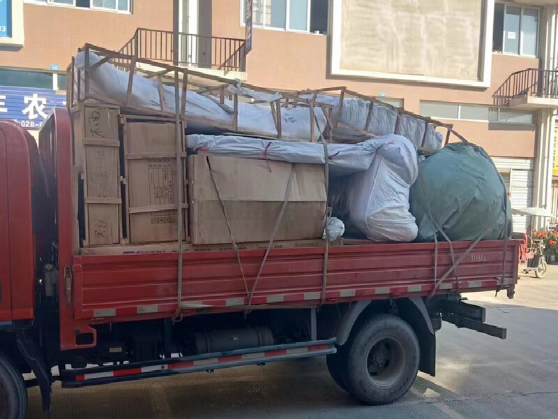 德陽(yáng)到得榮貨運(yùn)公司