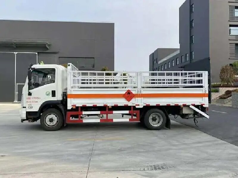 德陽(yáng)到元寶山區(qū)貨運(yùn)公司